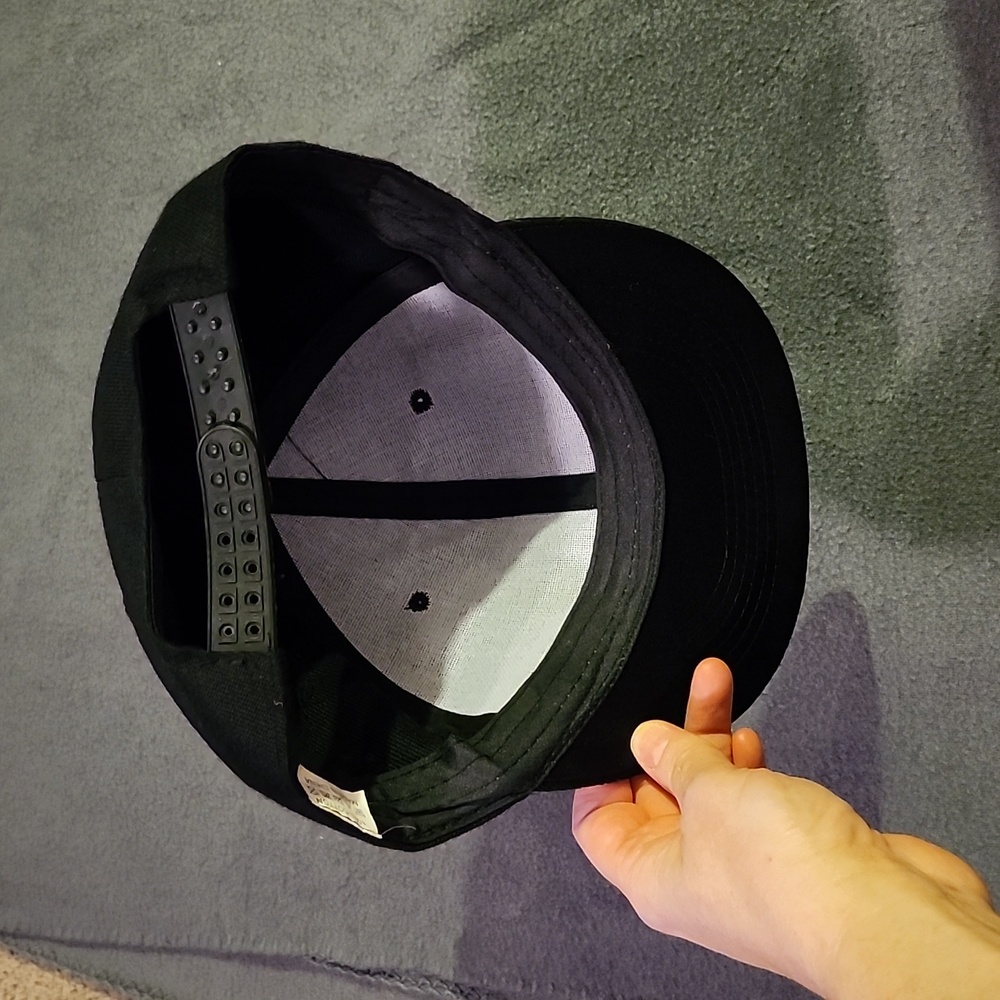 💙DEVIL EARS SNAP BACK - Picture 2 of 6